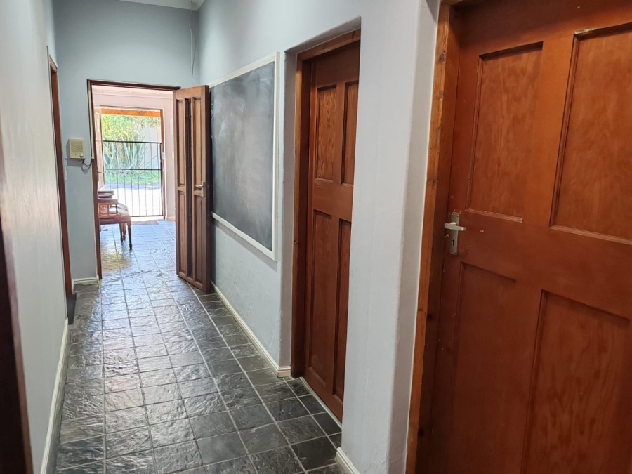  Bedroom Property for Sale in Knysna Central Western Cape